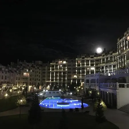 By The Waves Luxury Daire Varna
