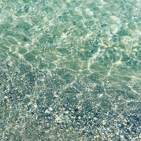 By The Waves Luxury וארנה